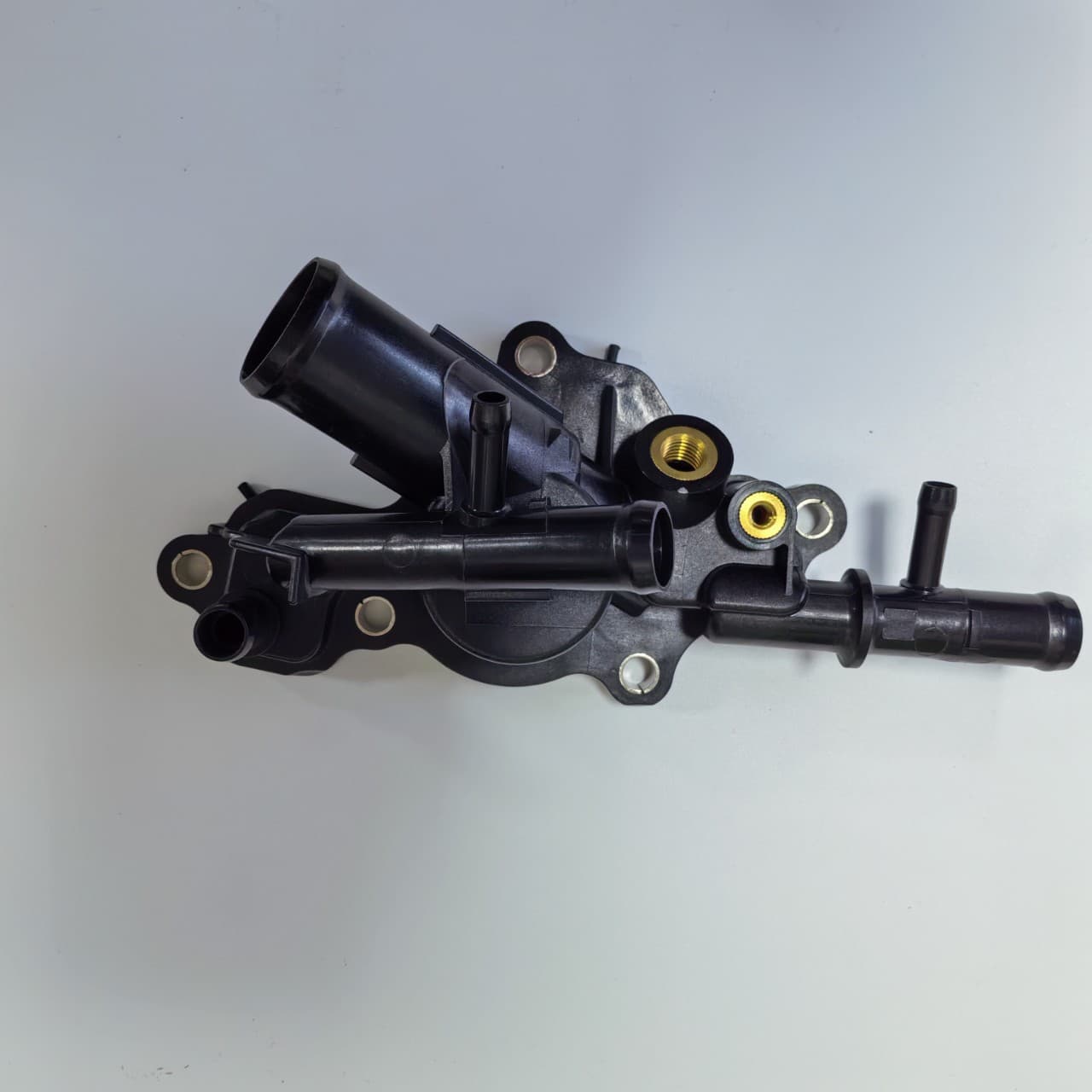For 2013-2019 Nissan Sentra 1.8L Thermostat 11060-3RC1A