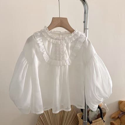 Girls' Lolita bottoming shirt, solid color top, children's all-match essential bottoming shirt for school, doll top, popular shirt