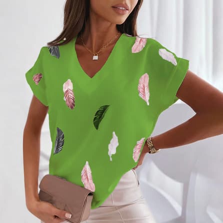 2023 Factory Cross-Border Trend 3D T-Shirt Feather 3D Print Women's T-Shirt Short Sleeve 3D Print T-Shirt Factory Direct Supply