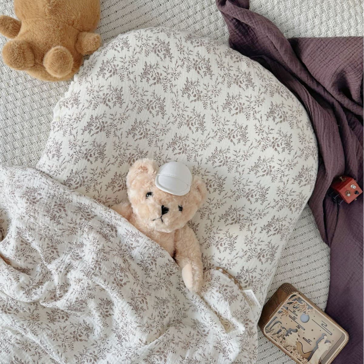 Soft Breathable Gauze Baby Bassinet Newborn Mattress Soothing Anti-Startle Crib Mattress Wholesale