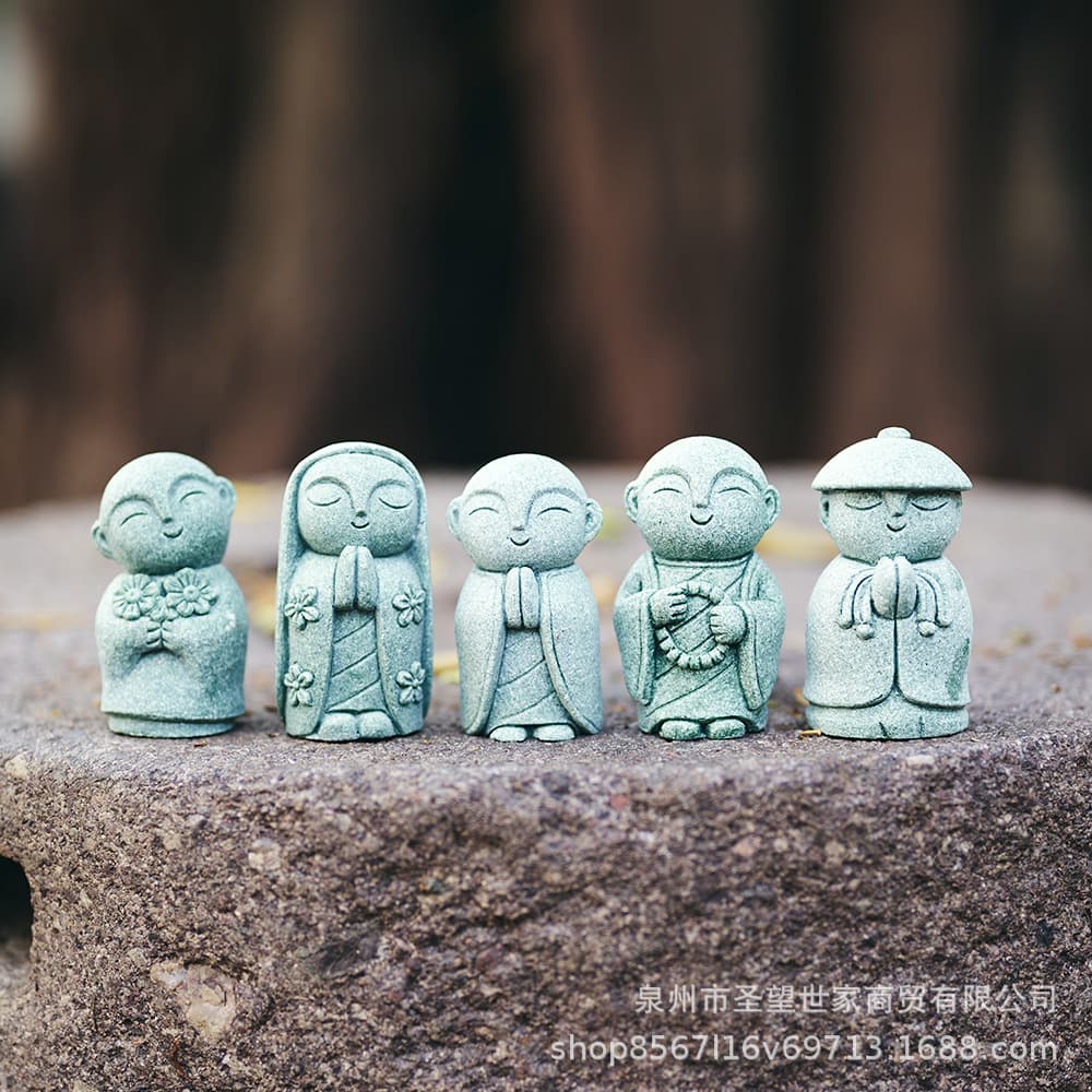 Zen Japanese Little Monk Kyoto Jizo Style Fish Tank Aquarium Bonsai Matching Mini Landscape Tea Pet Ornament