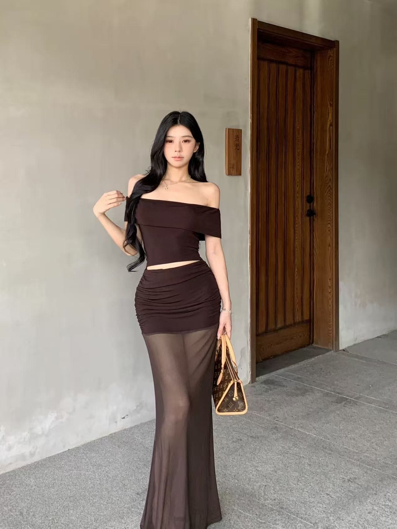 [2-Piece Set] Pure Desire Style Fitted Off-Shoulder Short-Sleeve T-Shirt for Women Summer High-Waist Mesh Bodycon Skirt Set