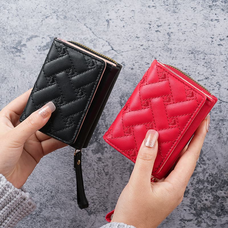 Factory new women's wallet short simple embroidered love PU coin purse multi-card slot small wallet wallet card bag
