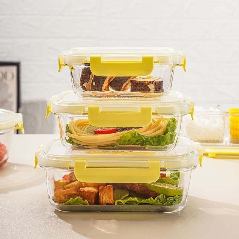 Microwave-safe lunch box with transparent lid, partitioned glass container, snap-on separable cover for office workers