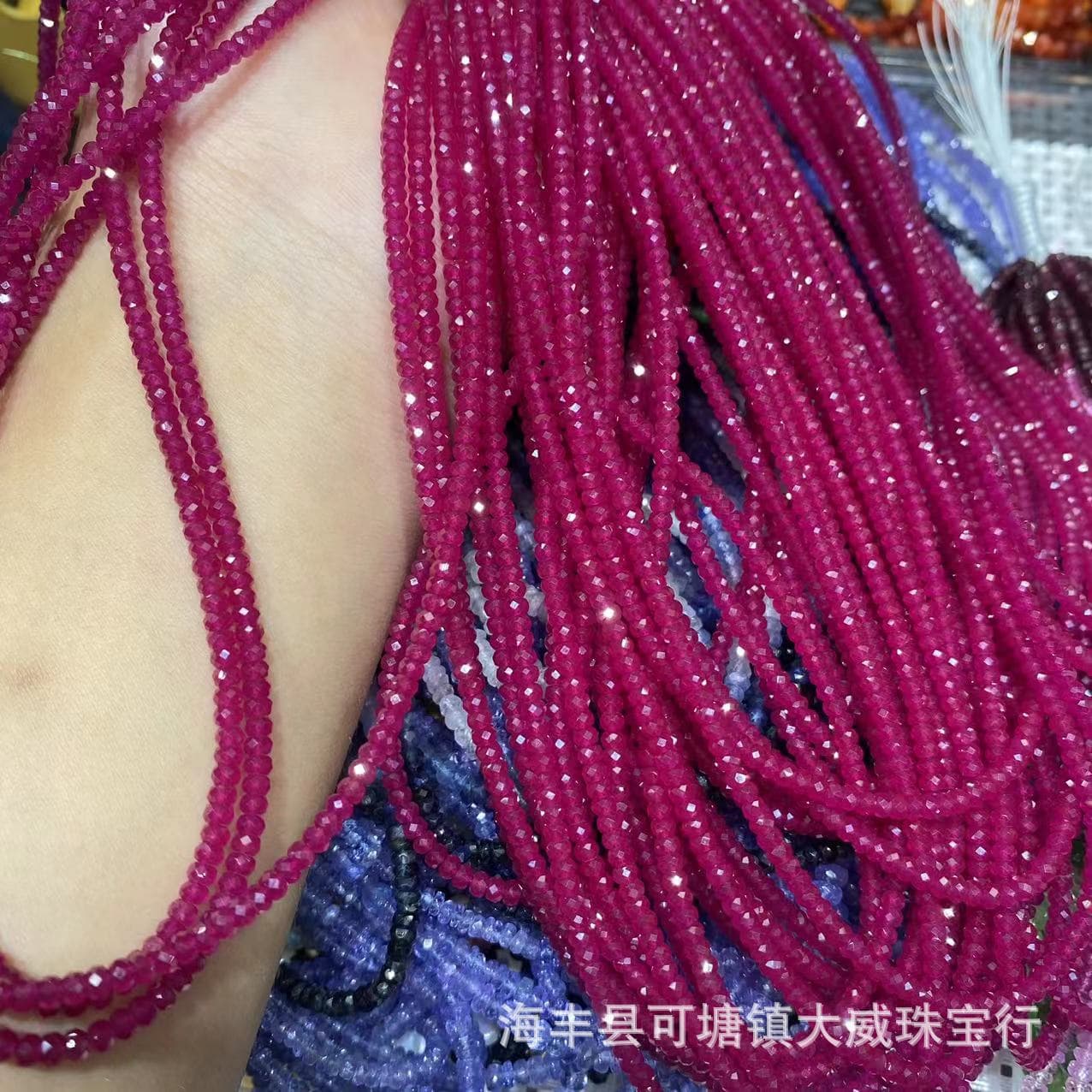 Natural freshly burned ruby ​​round separator faceted necklace crystal transparent and clean without cracks pigeon blood red ruby ​​