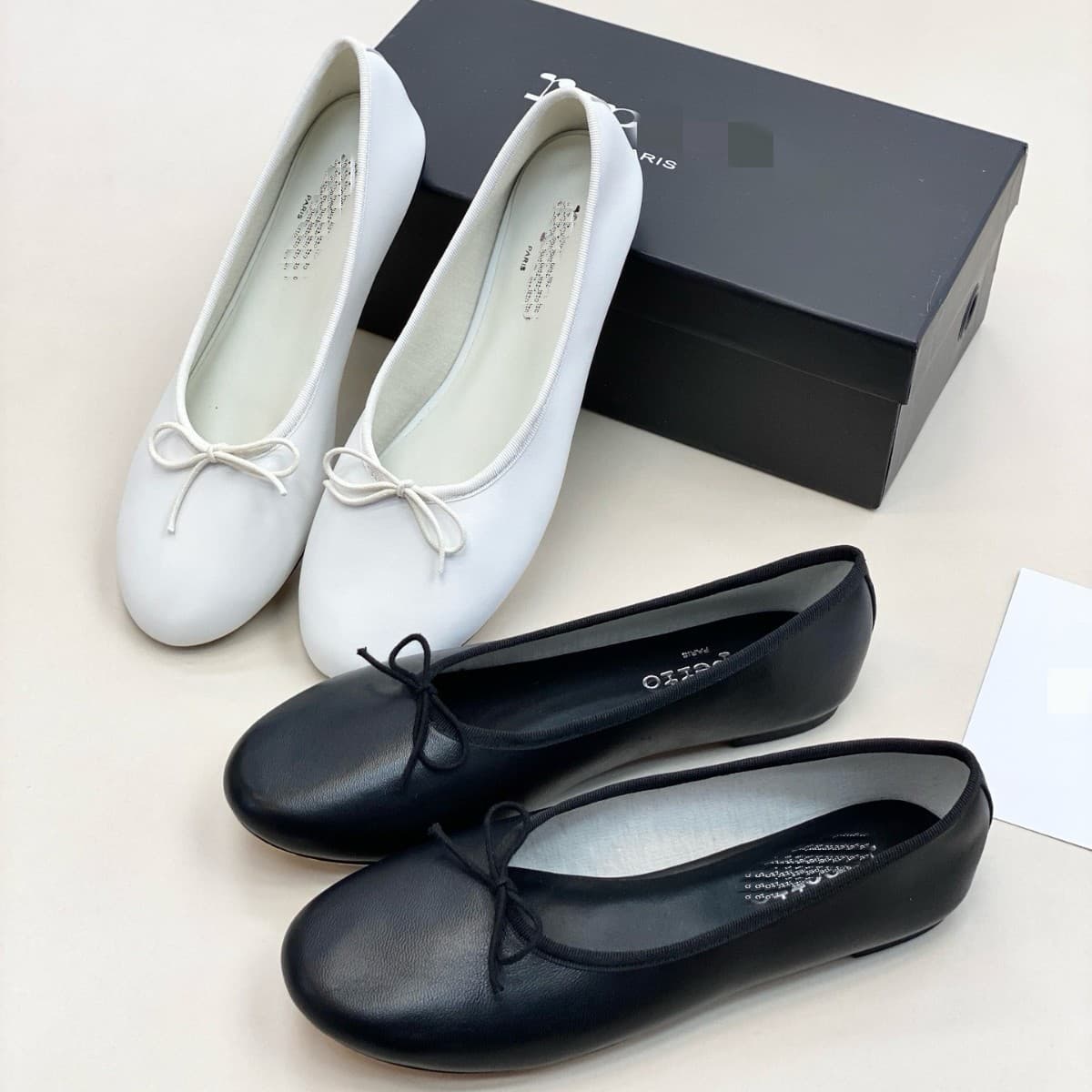 2026 Spring and Autumn New French Style Small Fragrance Style Round Toe Bow Shallow Mouth Single Shoes Women's Flat Ballet Shoes Genuine Leather Soles