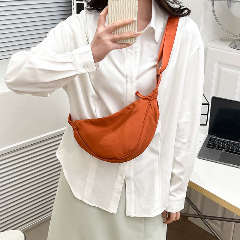 Women's Summer Crossbody Bag Underarm Bag 2024 New Crescent Bag Versatile Fashion Japanese-style Dumpling Bag