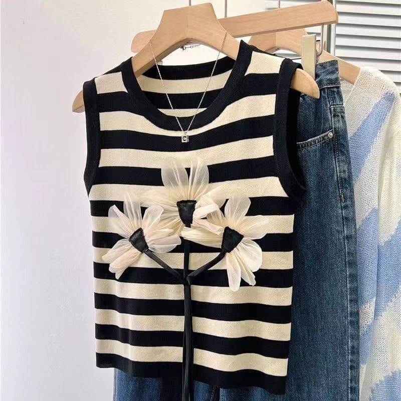 High-end design petal ribbon sleeveless vest women's new summer outer wear ice silk top petite striped vest
