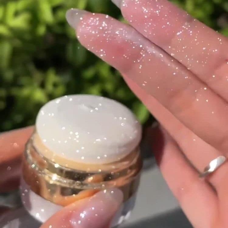DIKALU Sparkling Fairy Dust Powder for Bridal Highlighter Body Shimmer Powder Collarbone Glitter Party Powder