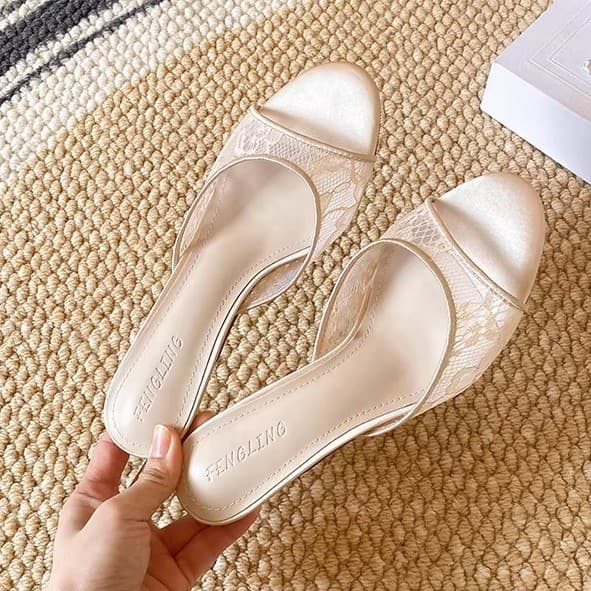 European and American fashion women's open-toe slippers 2026 summer new pointed mesh stiletto high heels sandals
