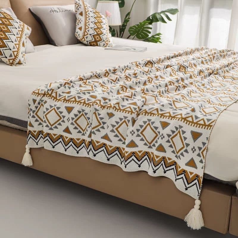 Bohemian Light Luxury Bed Runner and Sofa Throw for Homestays and Hotels, Apartment Home Decor