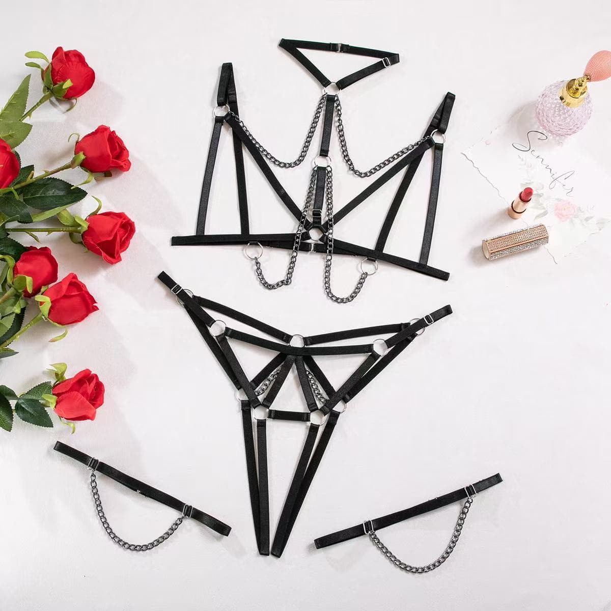 New Sexy Open Chest Lingerie Set for Cross-Border E-Commerce, Heavy Craftsmanship with Metal Chain Strap, Three-Piece Set