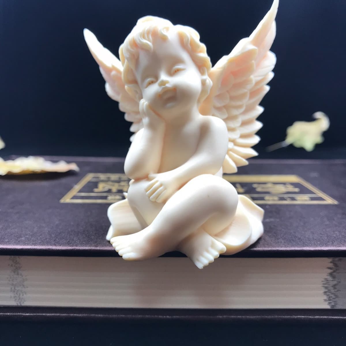 Ivory Fruit Carving Holy Angel 7.5*7*5cm Home Car Desktop Wooden Crafts Ornament Wholesale