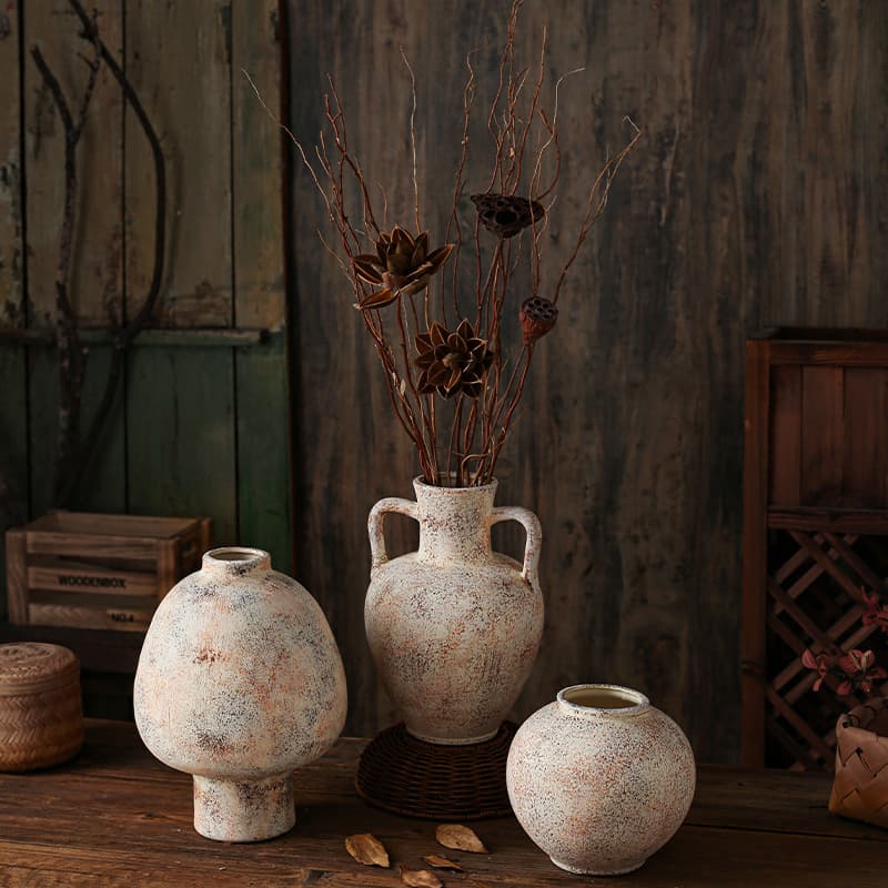 Wabi-sabi style retro coarse pottery vase ornaments, high-end living room, tea room and B&B, medieval Zen-inspired dried flower hydroponic pots
