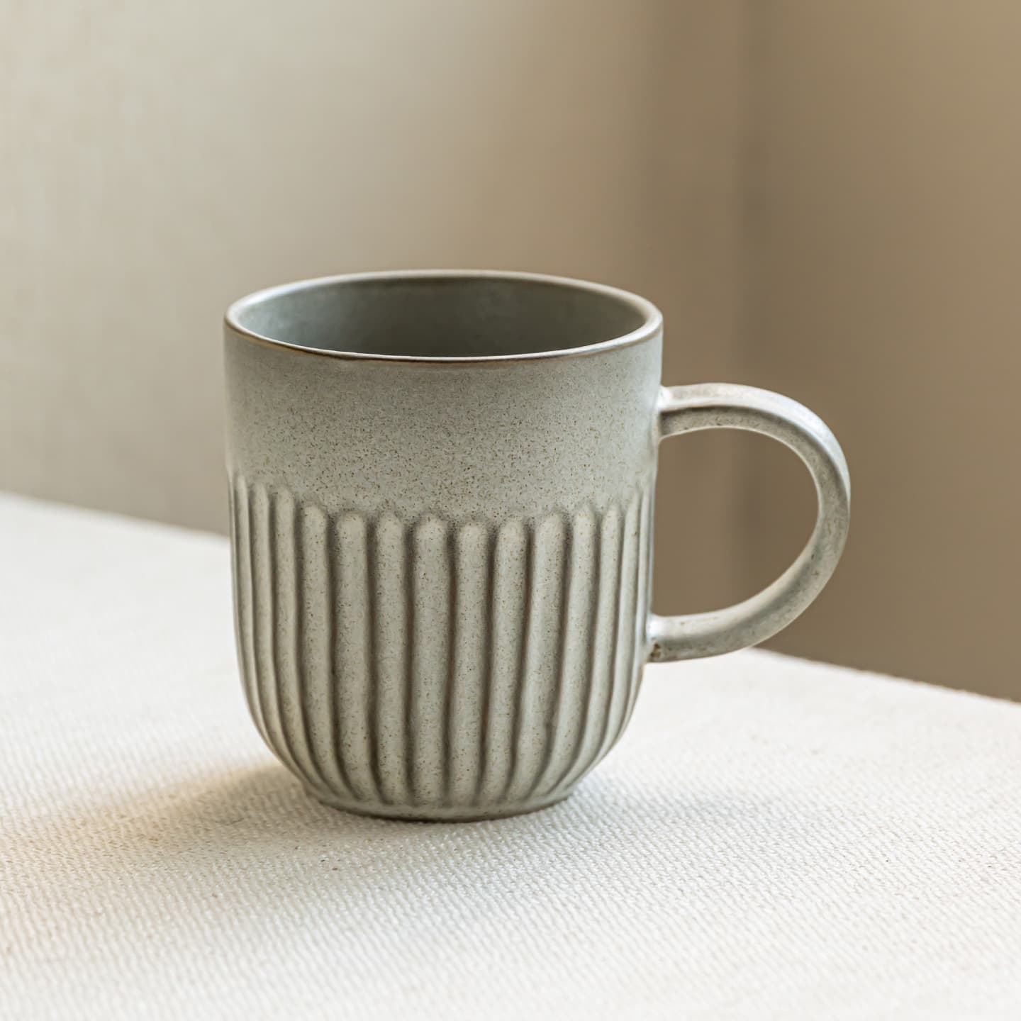 Japanese Vertical Grain Ceramic Mug, Home Office Water Cup, Coffee Cup, Breakfast Cup, Restaurant & Guesthouse Creative Tea Cup