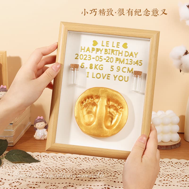 Hand and Footprint Souvenirs, Fetal Hair Full Moon 100-Day Hand and Footprint, Handprint Clay Display Stand Frame, Hand and Footprint Handmade Clay Sculpture