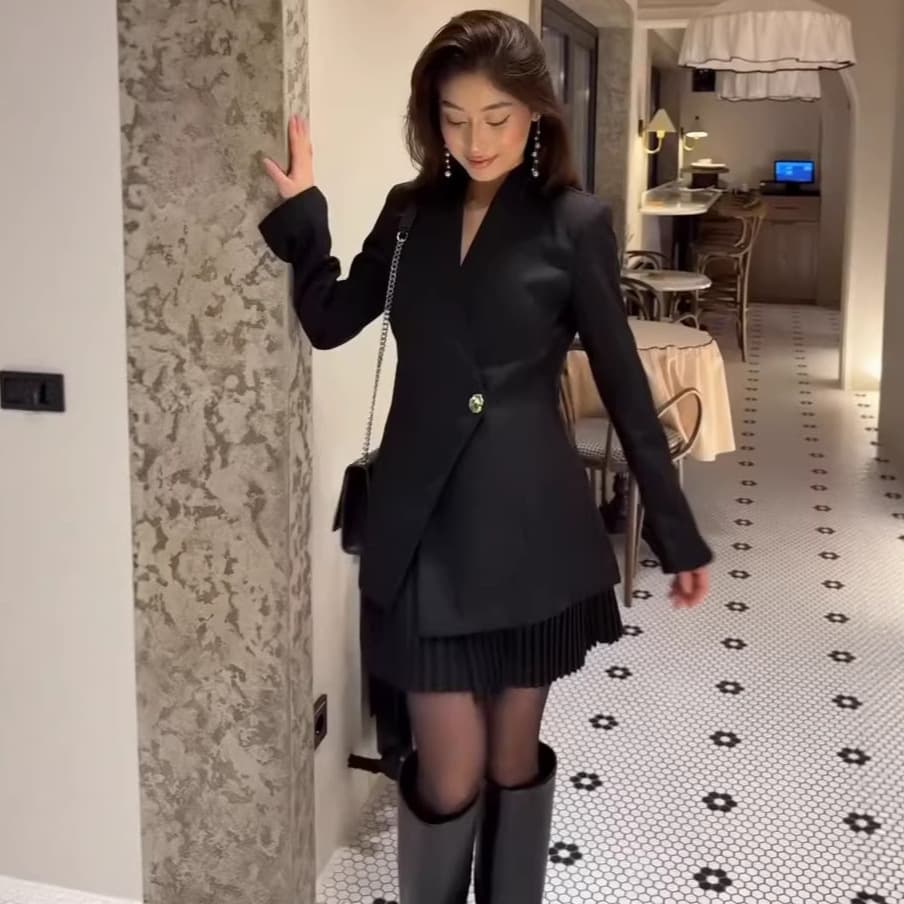 2026 Amazon Spring Autumn New Cross-border European American Women's Blazer Belted Long Sleeve Jacket Pleated Skirt