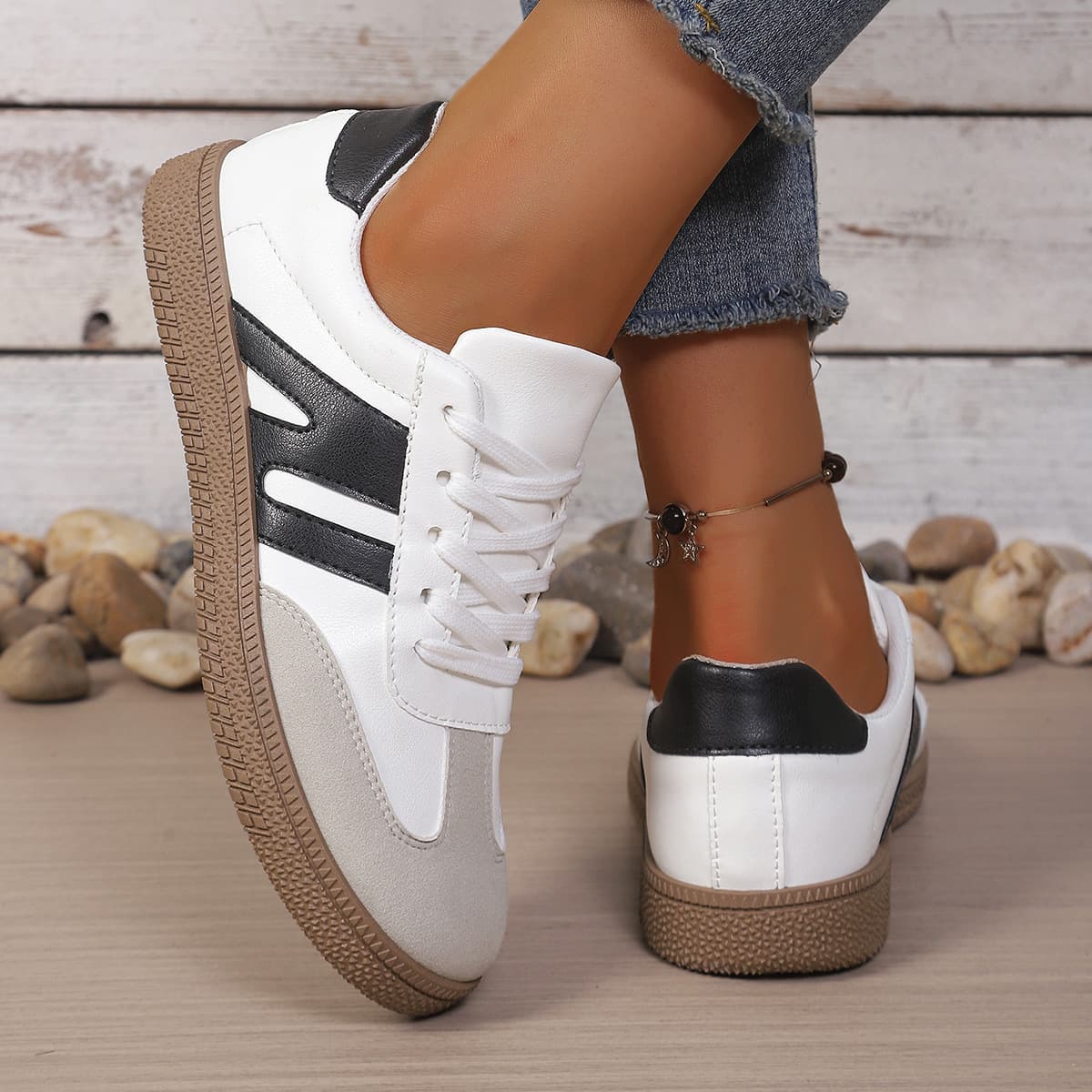 Spring Summer New German Training Shoes Women Soft Sole Sports Casual Shoes Low Top Anti-slip Wear-resistant Skate Shoes Breathable Versatile Women's Shoes