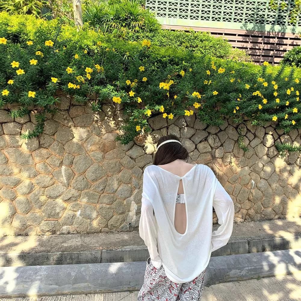 [In Stock from Our Factory] Designed Knot Back Long-Sleeve T-Shirt for Women, Loose and Relaxed Fit Sun Protection Cover-Up Top
