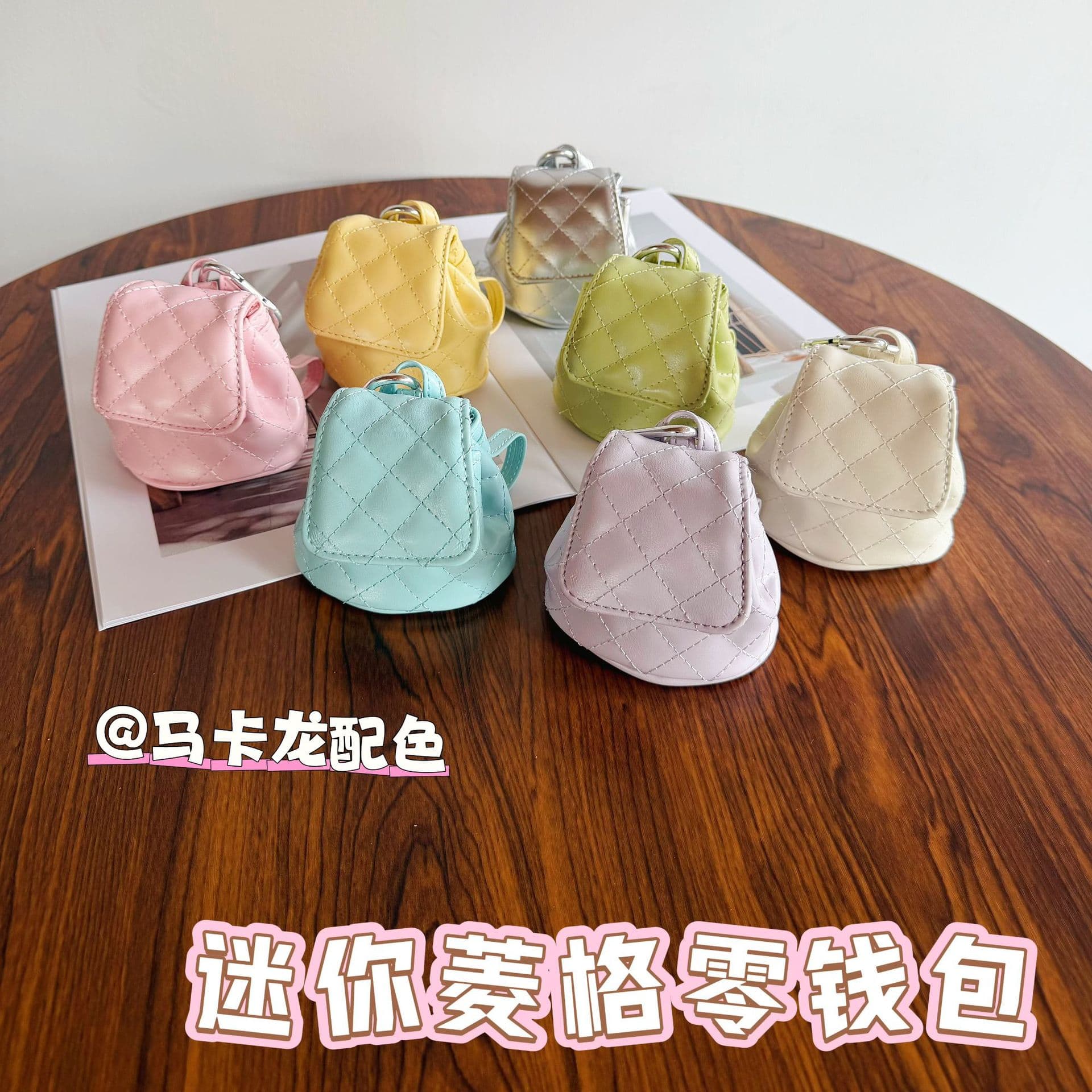 Mini Diamond Quilted Coin Purse Cute Small Bluetooth Earbud Case Korean Style Small Backpack Charm Portable Mini Backpack Key Pouch