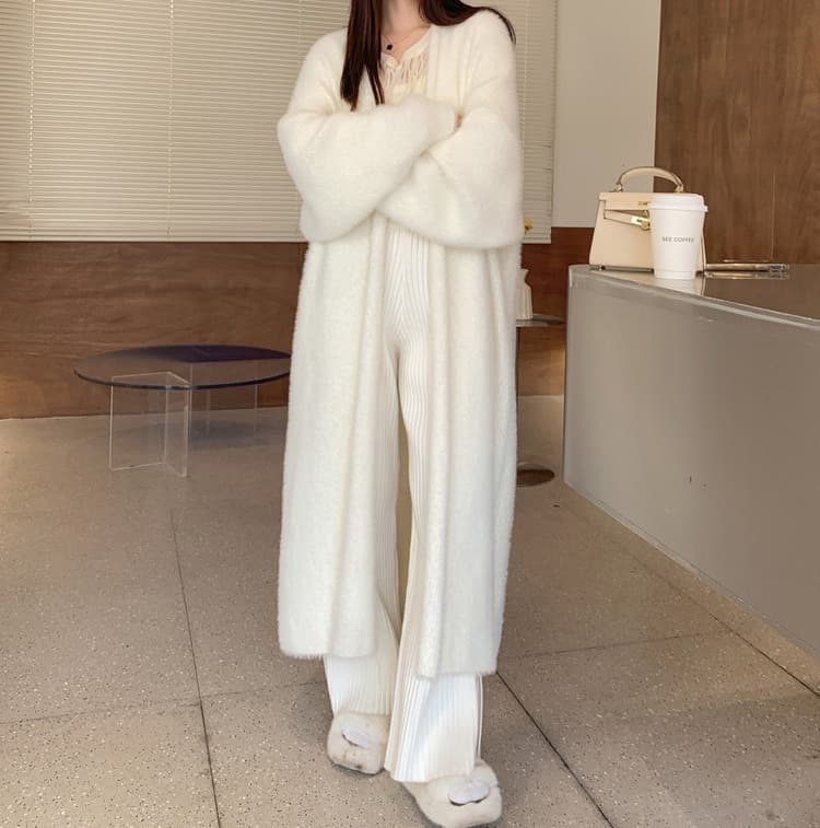 Oversized Knit Cardigan Coat for Women 2026 Autumn Winter New Arrival Lazy Style Loose Fit Faux Mink Fur Long Length Over Knee
