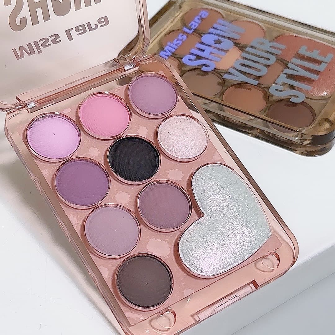 Cross-Border MissLara Heart 10-Color Eyeshadow Palette, Matte Shimmer Glitter, Waterproof Long-Lasting Affordable