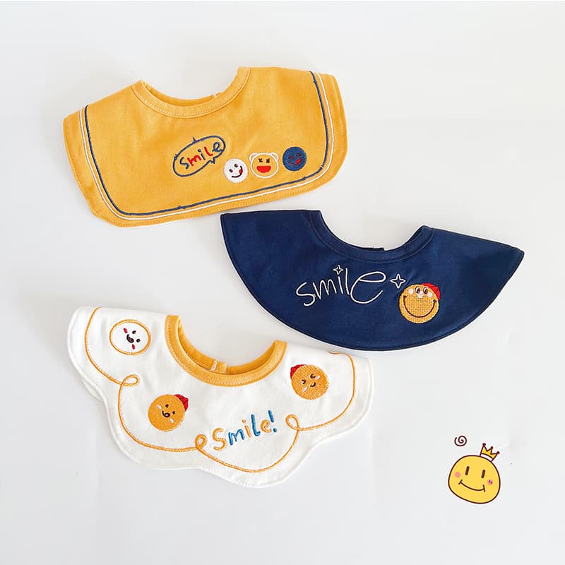 Korean-style New Cotton Baby Bib Embroidered Drool Bib for Boys and Girls, Waterproof