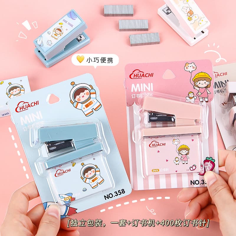 Cartoon Cute Mini Portable Stapler Student Use Effortless Small Stapler Office Stationery Supplies Wholesale