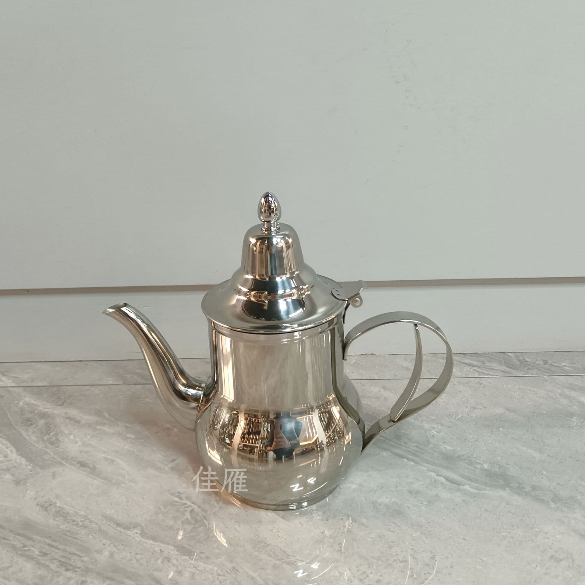 Stainless Steel Arabic Coffee Pot Middle Eastern Moroccan Pot Turkish Teapot Palace Pot Multi-Purpose Oil Pot Teapot