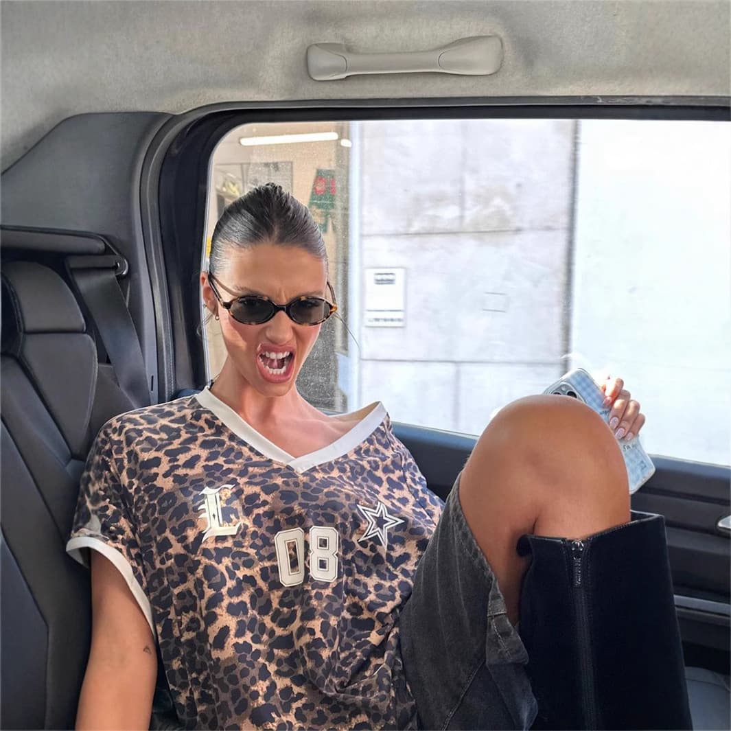 Spring 2025 New Cross-border European and American Retro Leopard Print V-neck Fashion Short-sleeved Spice Girls T-shirt Casual Top