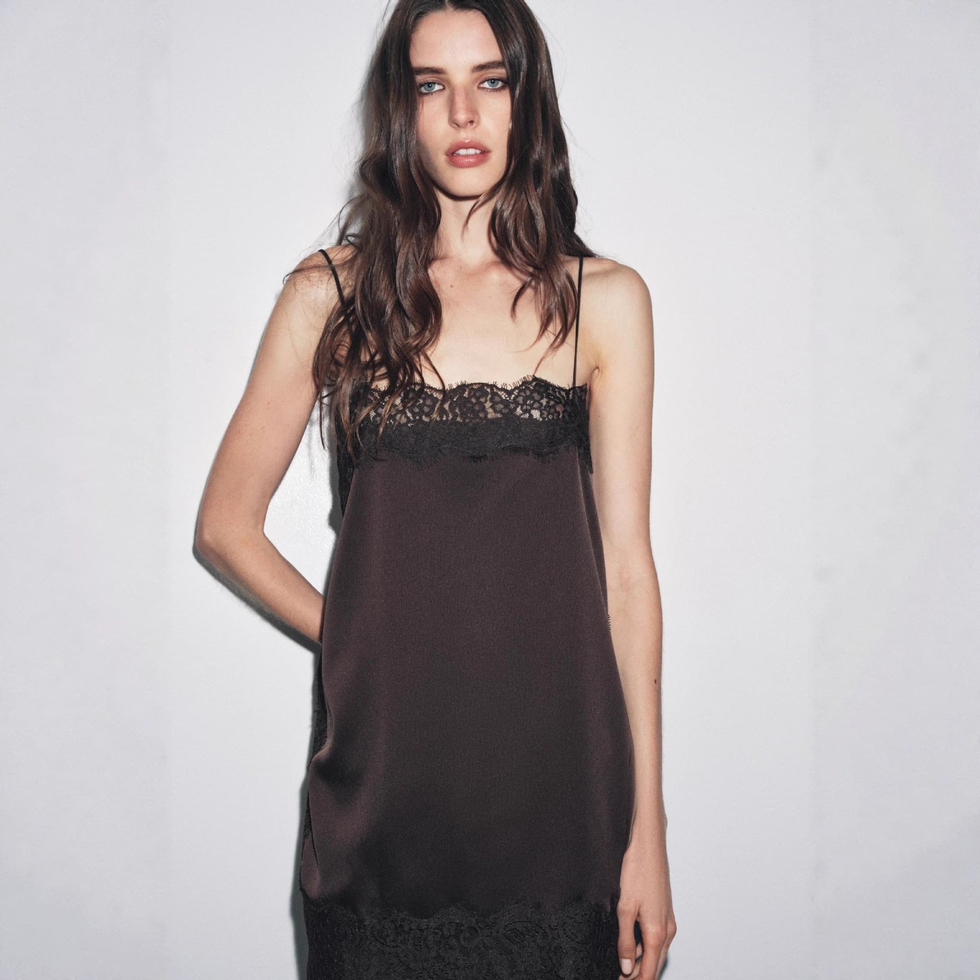2026 New Arrival Amazon EU/US Fashion Lace Trim Solid Women's Sexy Hot Style Camisole Top