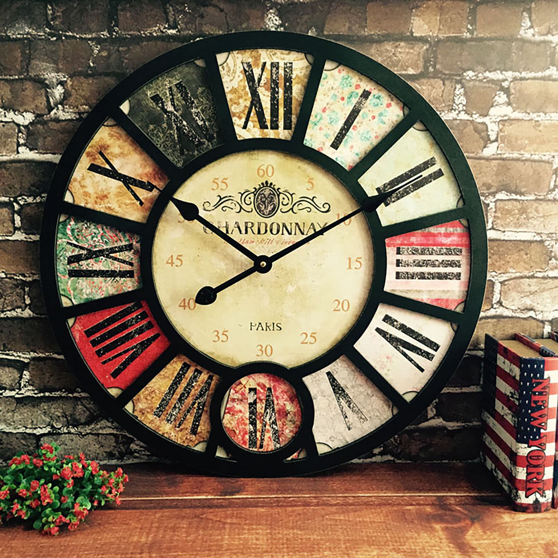 American-style living room wall clock, retro wall clock, creative clock, light luxury large hanging clock, silent wall clock, creative design