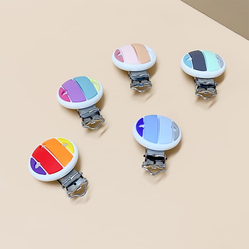Round Three-Hole Silicone Pacifier Clip Baby Pacifier Chain Accessories Clip DIY Children's Teether Anti-Drop Chain Alligator Clip