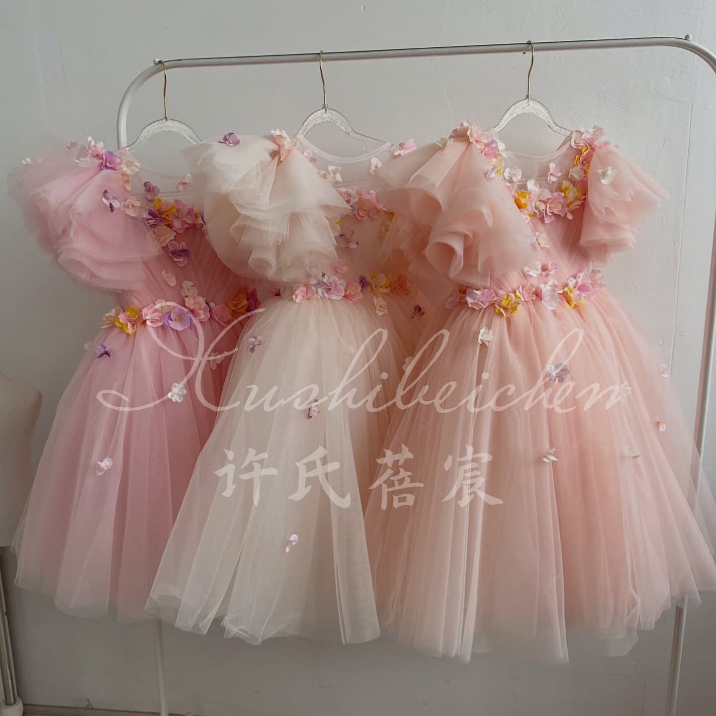 Girls' flower dress, middle-aged and small children's princess dress, children's mesh sleeveless puffy dress, European and American style cross-border dropshipping