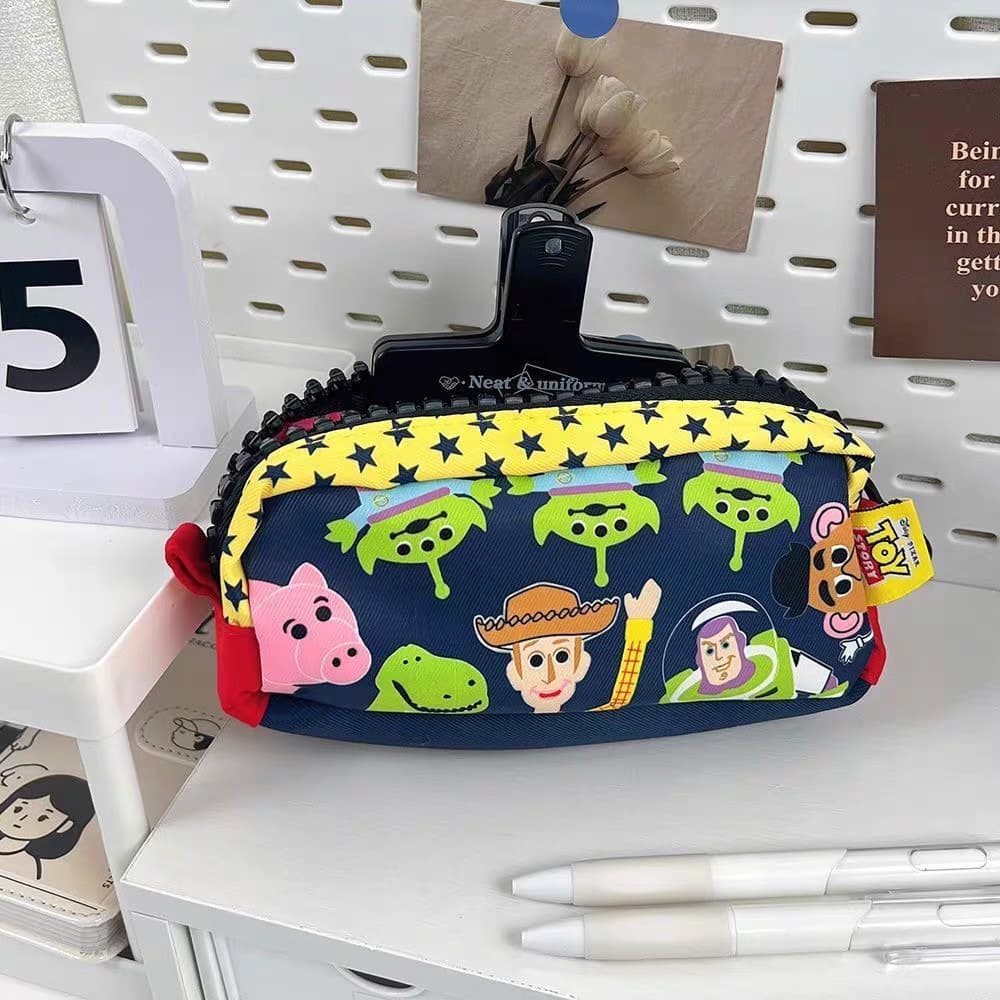 Toy Story Large Zipper Pencil Case, Japanese Cartoon Style, Large Capacity, Suitable for Primary, Middle, and High School Students
