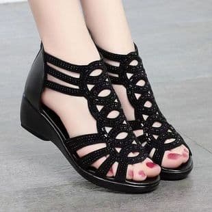 Soft Leather Roman Sandals Women Summer 2022 New Soft Sole Mother Shoes Fashion Outdoor Women's Wedge Heel Sandals
