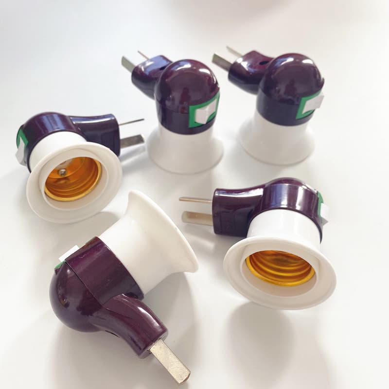 Pipe Lamp Head Plug Pipe Lamp Socket Factory Direct Supply Wholesale Source for 1 Dollar Store 2 Dollar Store