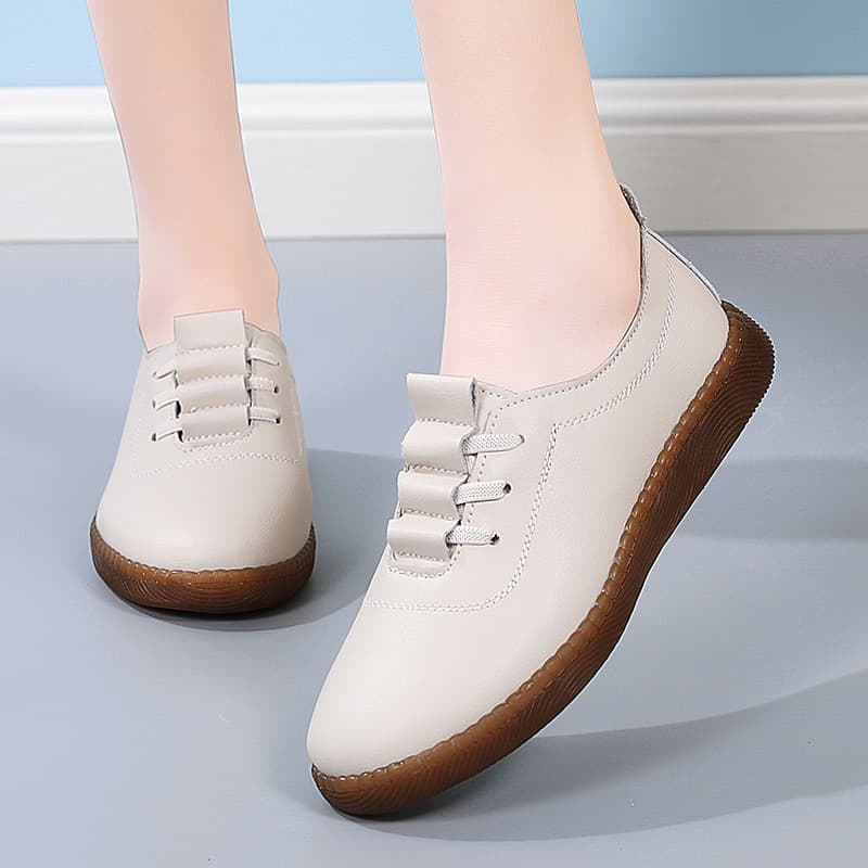 Women's Shoes 2025 Spring Flat Flats Soft-Soled Middle-Aged and Elderly Casual Mom Shoes Slip-On White Shoes Versatile Footwear