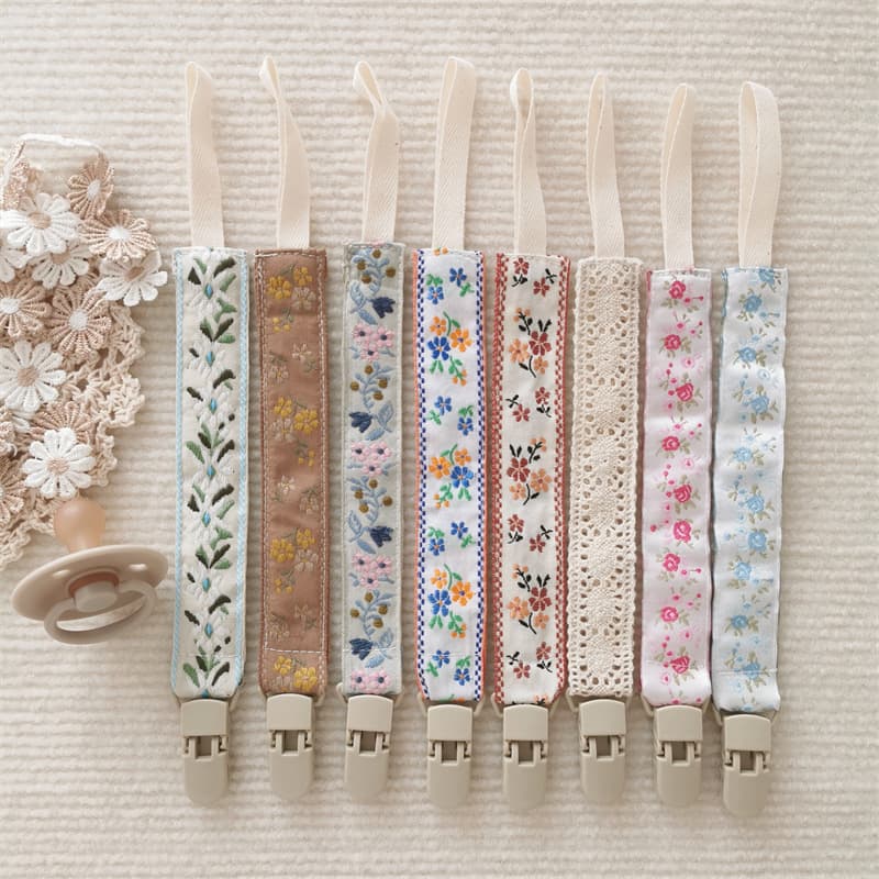 Ethnic Style Embroidered Baby Pacifier Clip Teether Toy Anti-Drop Chain Plastic Clip Pacifier Holder Lanyard