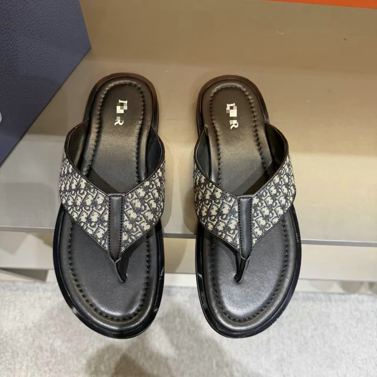 Men's Cross-Border D-House Logo Flip Flops Summer Outdoor Non-Slip Beach Sandals Casual Slippers Wholesale