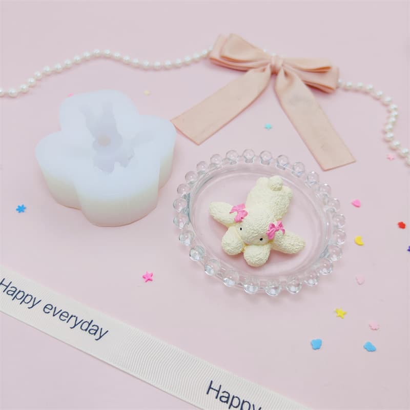 Cartoon Lying Bunny Shape Silicone Mold, Chocolate Mousse Cake Decoration Baking Mold Squishy Plaster Mold