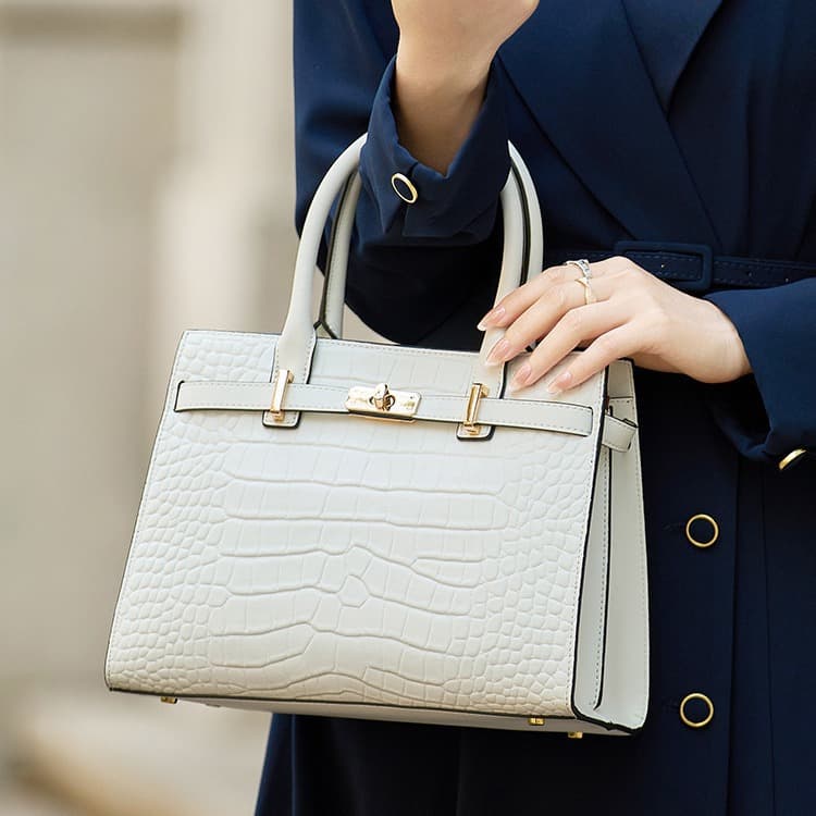 Mother's Day Gift Luxury Soft Handbag Fashionable Mid-aged Women's Bag New 2024 Trendy Large Capacity Ladies Tote Bag