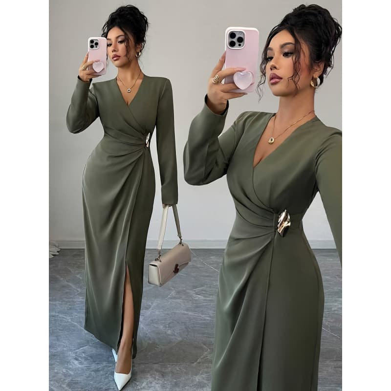 Women's Autumn/Winter Solid Elegant Pleated Neckline Waist-Cinching Slit Design Metal Button Decoration Long-Sleeve Dress