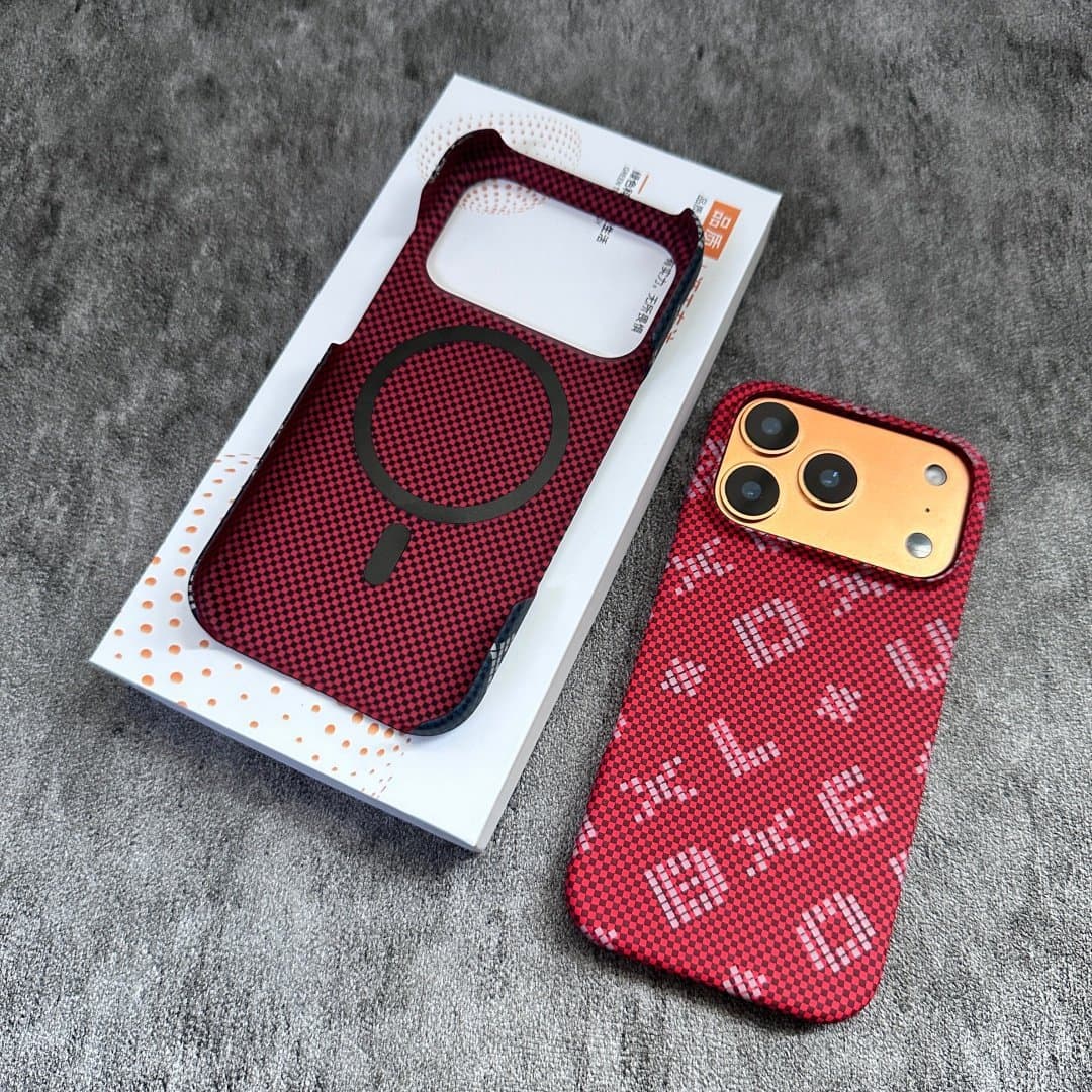 Kevlar Skin-Feel Case for iPhone 17 Pro Max Semi-Wrapped Magnetic Phone Case Apple 16 Lightweight Protective Cover 15