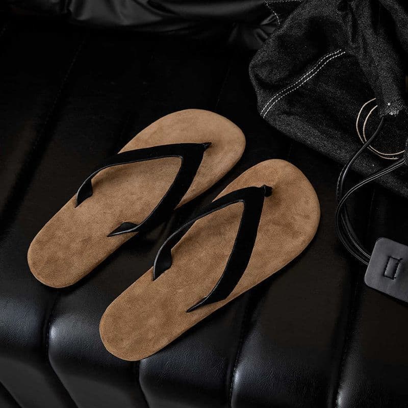 Spring New Relaxed Casual Versatile ROW Style Italian Suede Non-Slip Flat Thong Sandals for Men