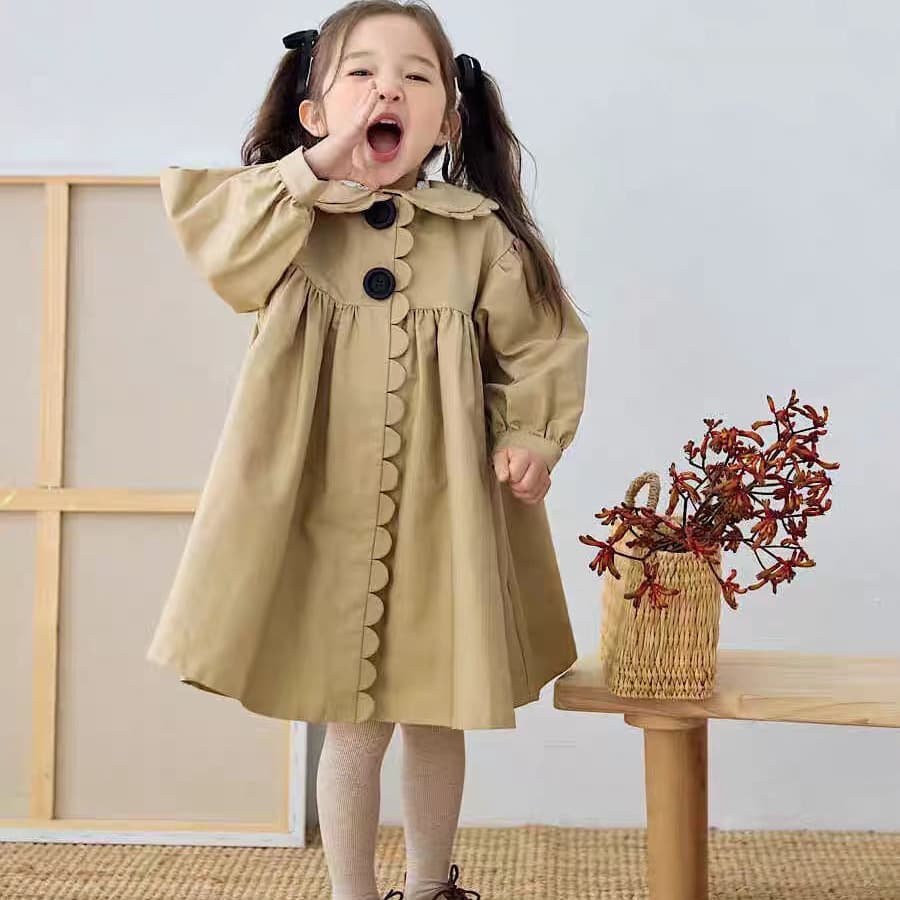 Girl's Early Autumn New Jacket, Vintage-style Petal Collar Coat, Fashionable Trench Coat for Girls Spring/Autumn Style 6631