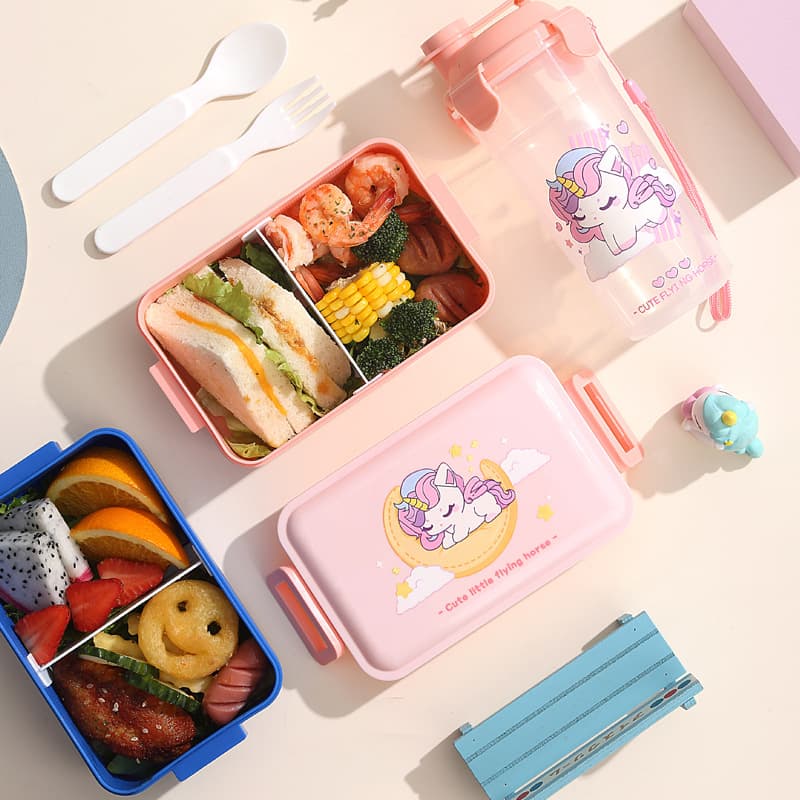 Cute student lunch box and water cup set for the beginning of school season, rectangular compartmented children's lunch box, portable plastic lunch box