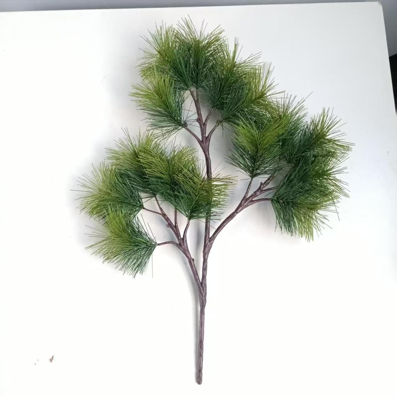 Simulated pine needles, American pine welcome pine, black pine, simulated branches, simulated pine branches and leaves, step-in decoration, Christmas accessories