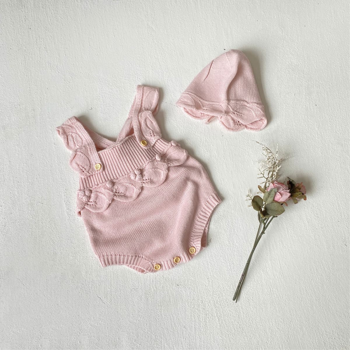 Baby Autumn/Winter Knitted Bodysuit with Ruffle Strap, Girls' Knit Vest Romper