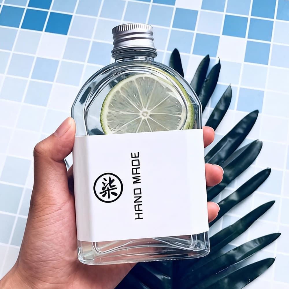 Disposable Glass Beverage Bottle 250ml Wine Bottle Creative Packaging Bottle Flat Square Bottle Ins Juice Cup